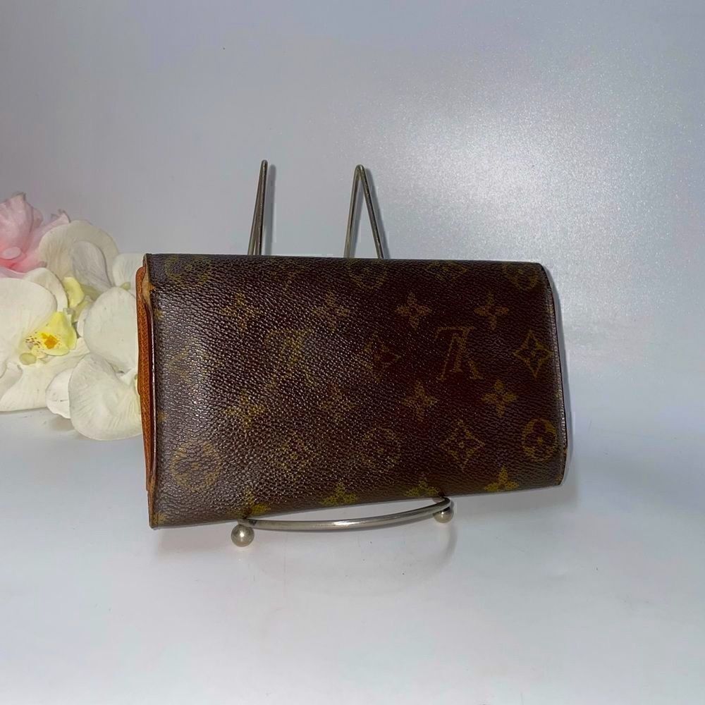 Authentic Louis Vuitton Porte Tresor International Ling Wallet - Picture 2 of 14
